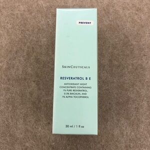 SkinCeuticals Resveratrol B E - Light Green